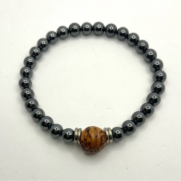 Natural Hematite & wooden beads Bracelet. - Picture 1 of 2